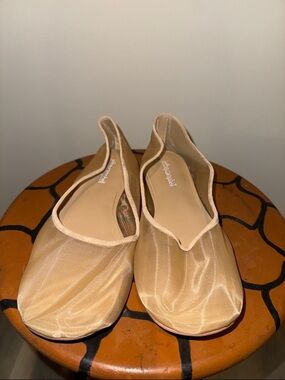 Jeffrey Campbell Nude/Tan Mesh Ballet Flats Minimalist Boho Size 8